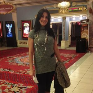 Meet your Posher, Iris